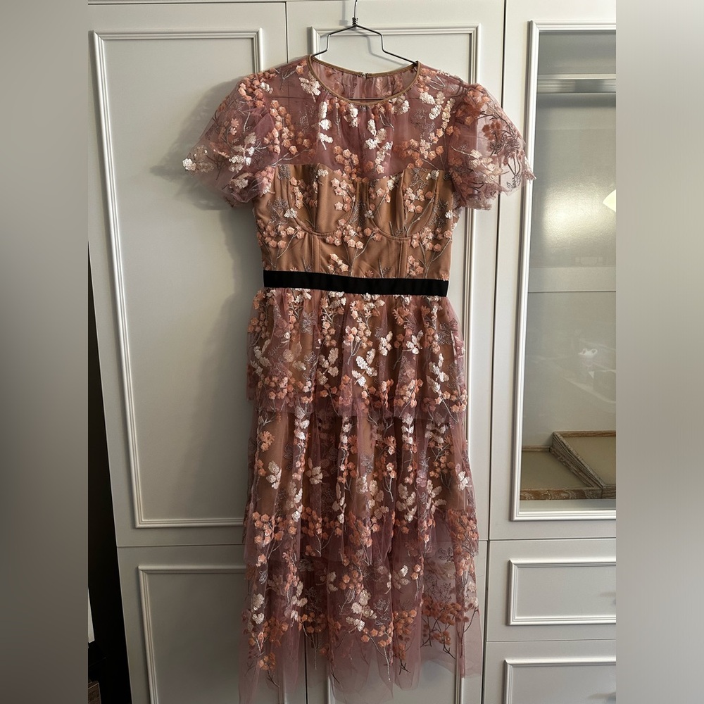 Inspired flower sequin ruffle dress